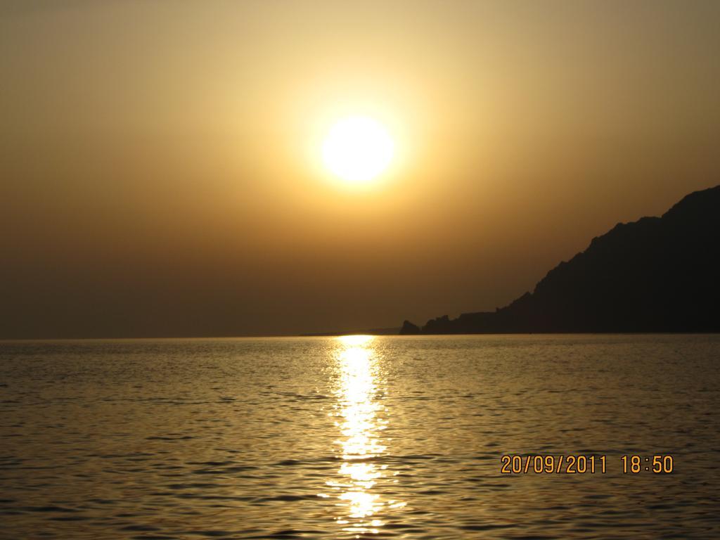 Anemoni Studios ปลาเกียส ภายนอก รูปภาพ